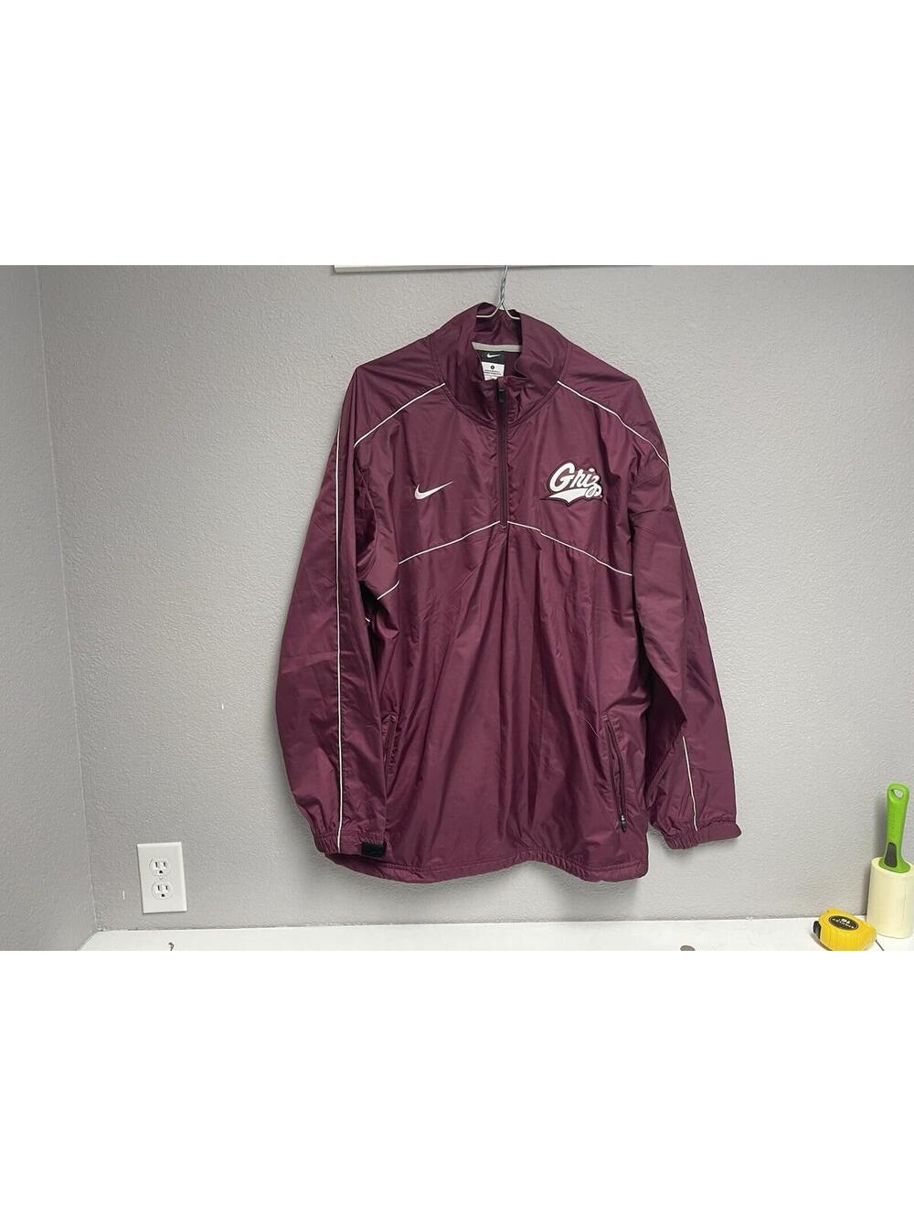 Nike Montana Grizzlies Windbreaker Jacket / Size Small